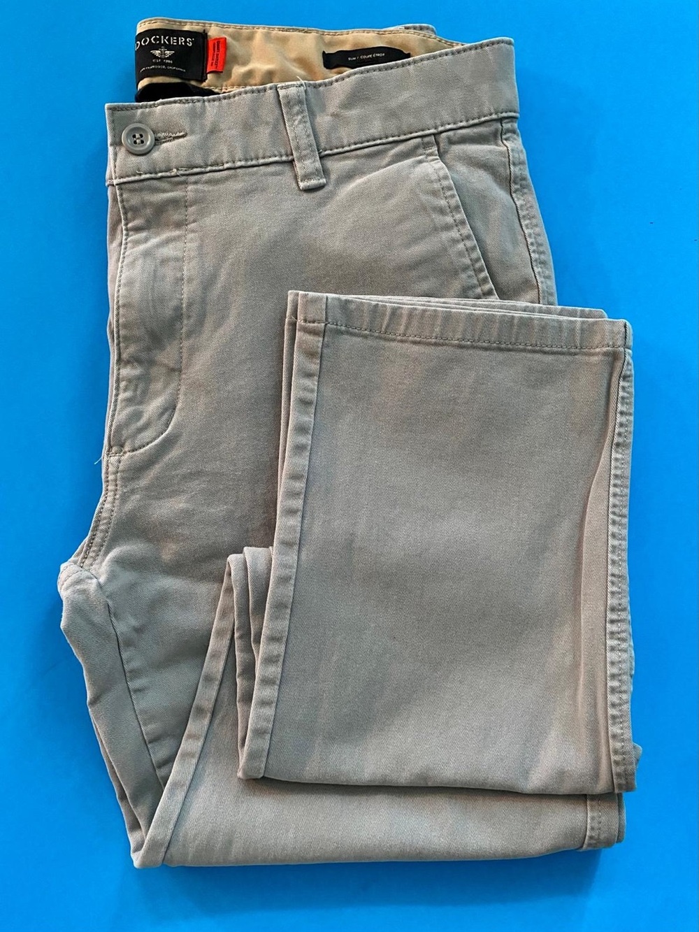 Dockers Men’s Chinos in Light Taupe